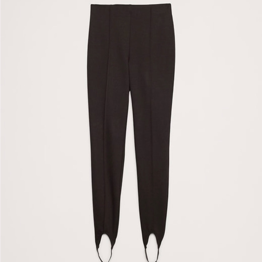 Banana Republic Stirrup Pants NWT 

Brand new,  with tags.